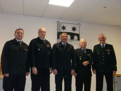 Alle fünf bisherigen Vorsitzenden der Feuerwehr Höchst e.V.! v.l.Sven Schnellbacher (2010 bis heute), Wilfried Specht (2005-2010), Jürgen Hild (1989-2005). Philipp Friedrich (1977-1989) und Willi Bardohl (1968-1977)